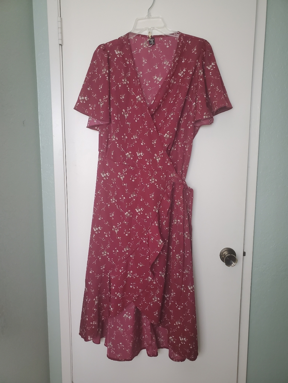 Shein Woman's Burgandy Ditzy Floral Ruffle Wrap Midi Dress Flutter Sleeve Sz 2XL